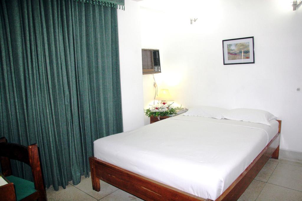White House Hotel - City Center ธากา ภายนอก รูปภาพ